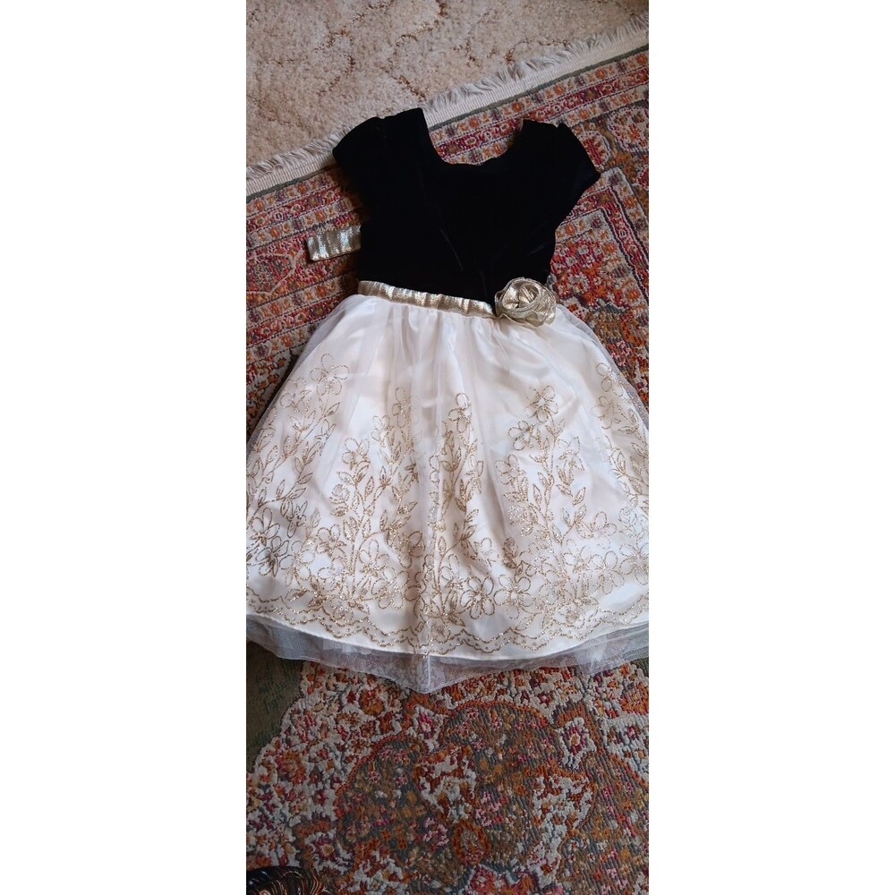 Jona Michelle Size 7 White Black Glitter Flower Tulle Cap Sleeve Dress